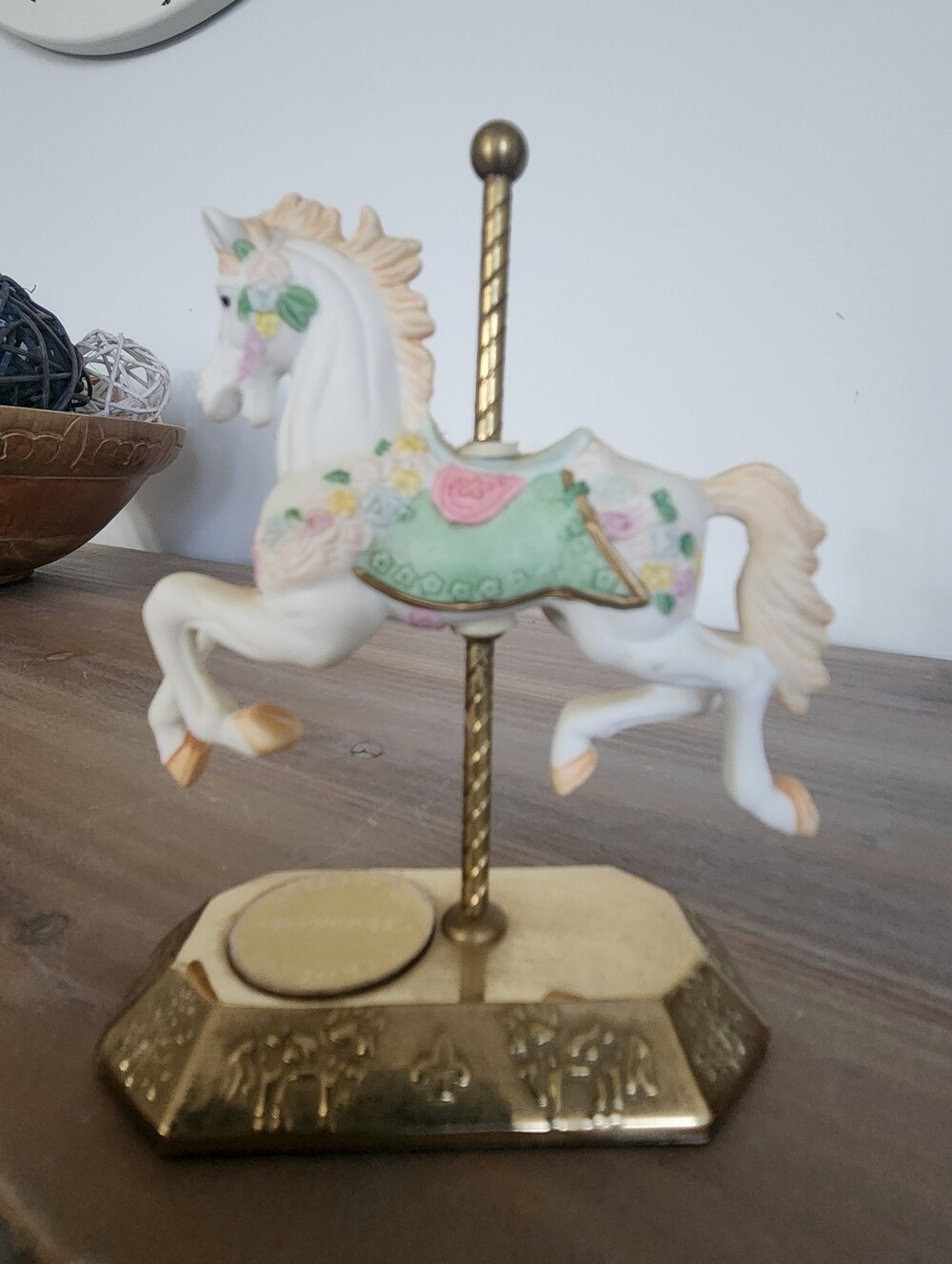 Vintage Westminster Carousel Horse Figurine Lot, 3 Decorative Collectible Horses - Picture 16 of 16